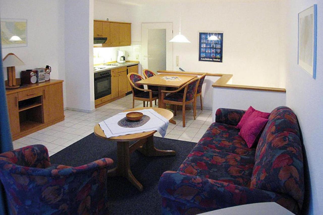 Apartment In Cuxhaven With A Shared Pool Екстериор снимка