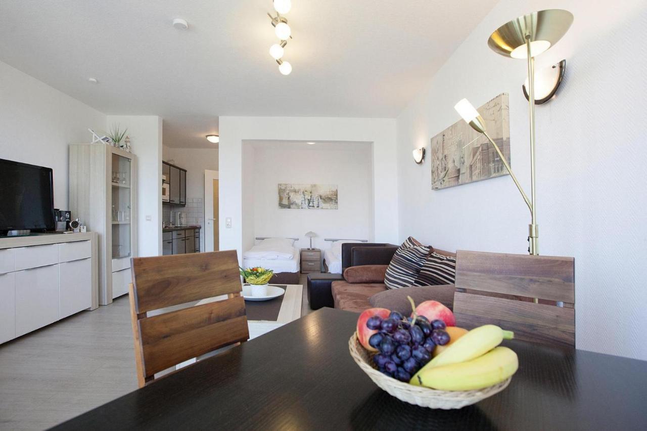 Apartment In Cuxhaven With A Shared Pool Екстериор снимка