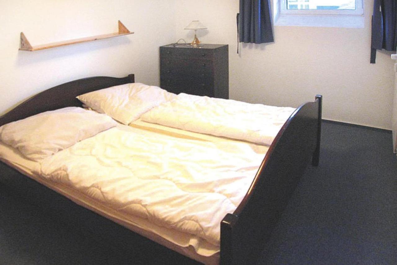 Apartment In Cuxhaven With A Shared Pool Екстериор снимка